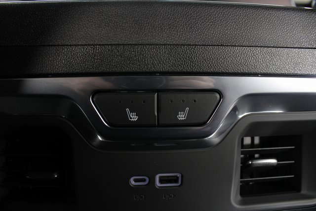 New 2026 GMC Sierra 3500 Denali w/ Denali Reserve Package image 23