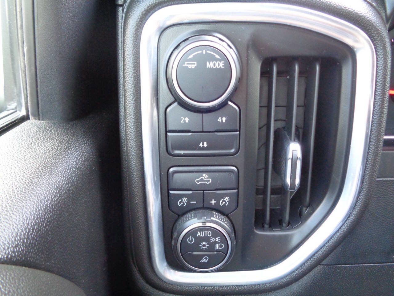 Used 2022 Chevrolet Silverado 2500 LT w/ Fleet Comfort Package AWD/4WD image 37
