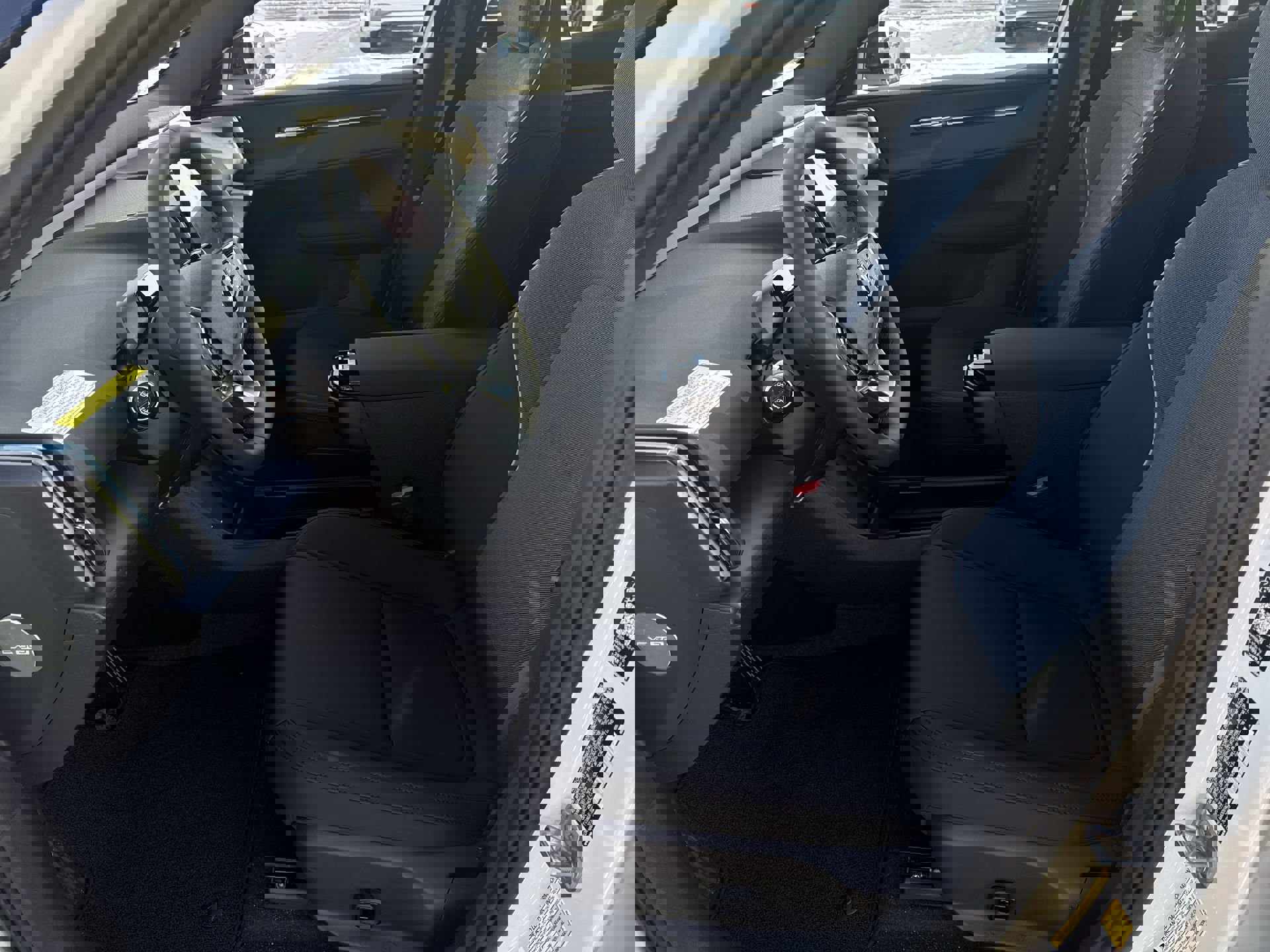 New 2026 Volvo EX30 Ultra image 19