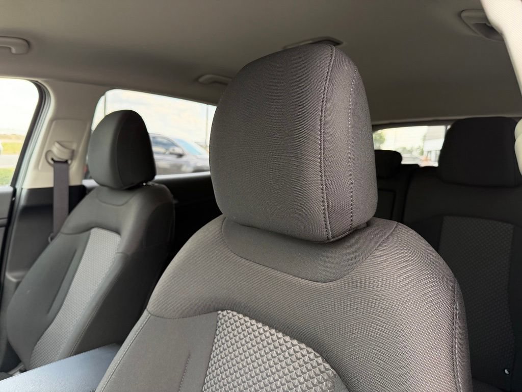 New 2026 Kia Sportage LX w/ LX Convenience Package FWD image 12