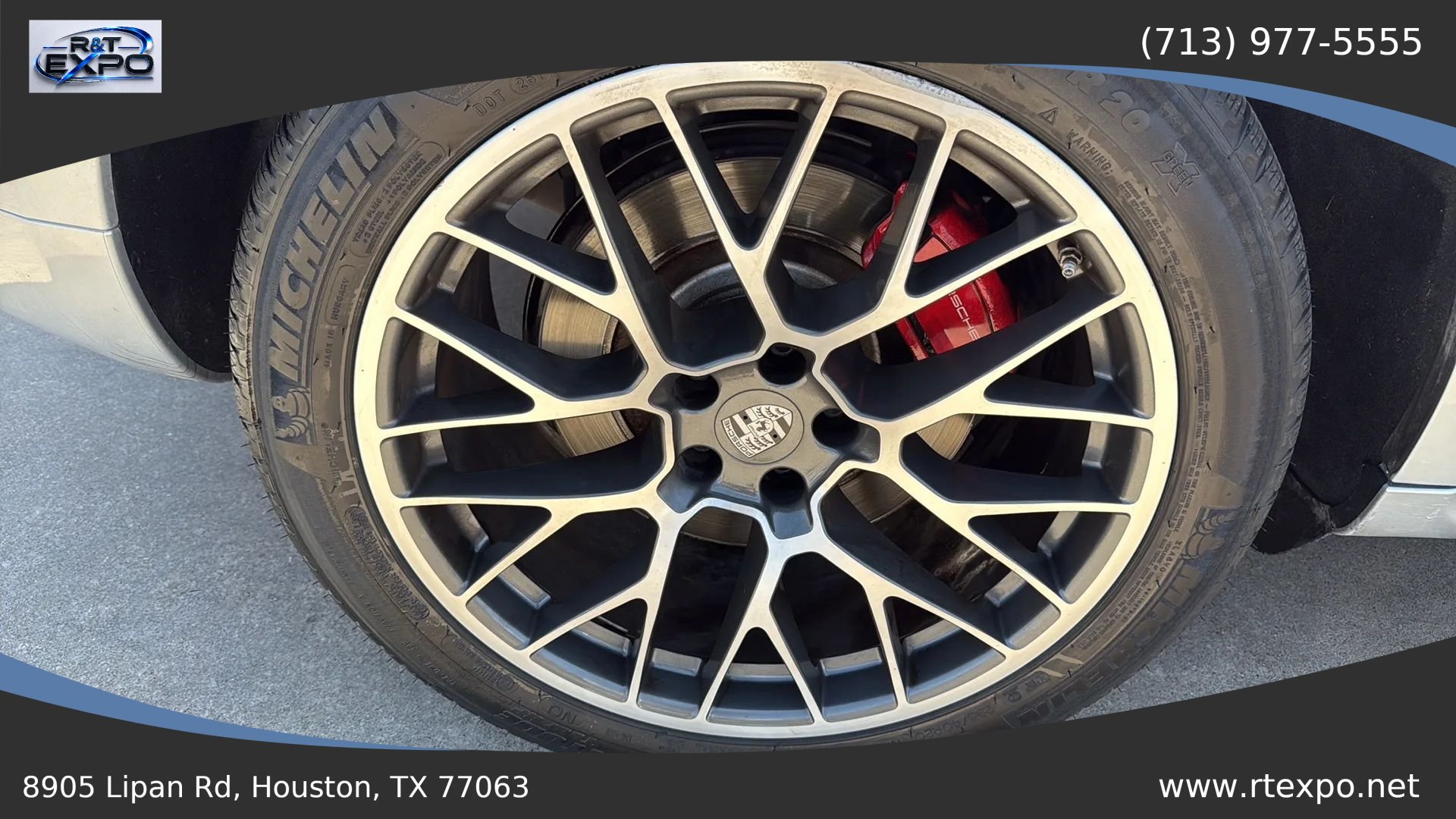 Used 2015 Porsche Macan Turbo AWD/4WD image 10