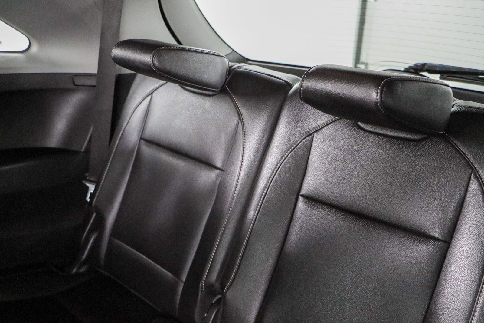 Used 2020 Acura MDX SH-AWD w/ Technology Package image 26