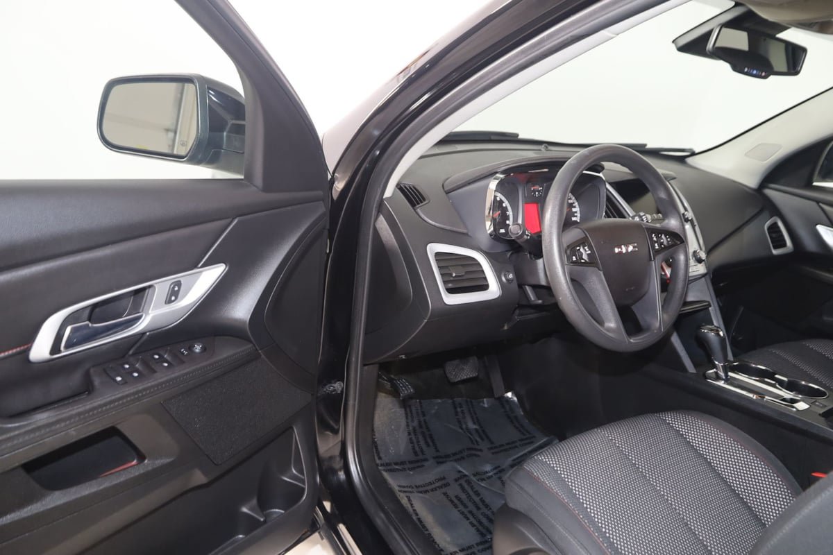 Used 2017 GMC Terrain SLE FWD image 41
