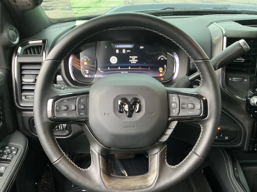 Used 2026 RAM 3500 Limited AWD/4WD image 17