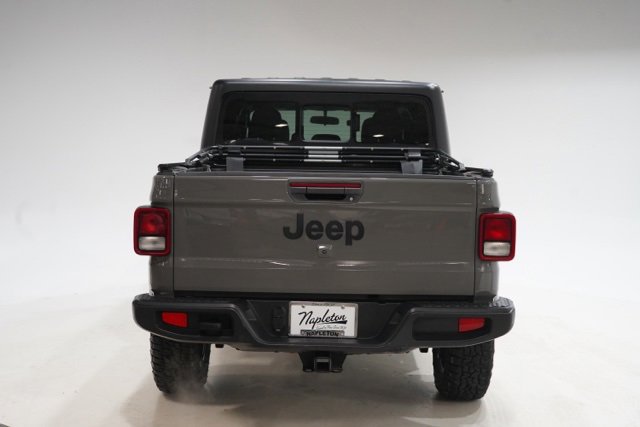 Used 2021 Jeep Gladiator Willys image 6
