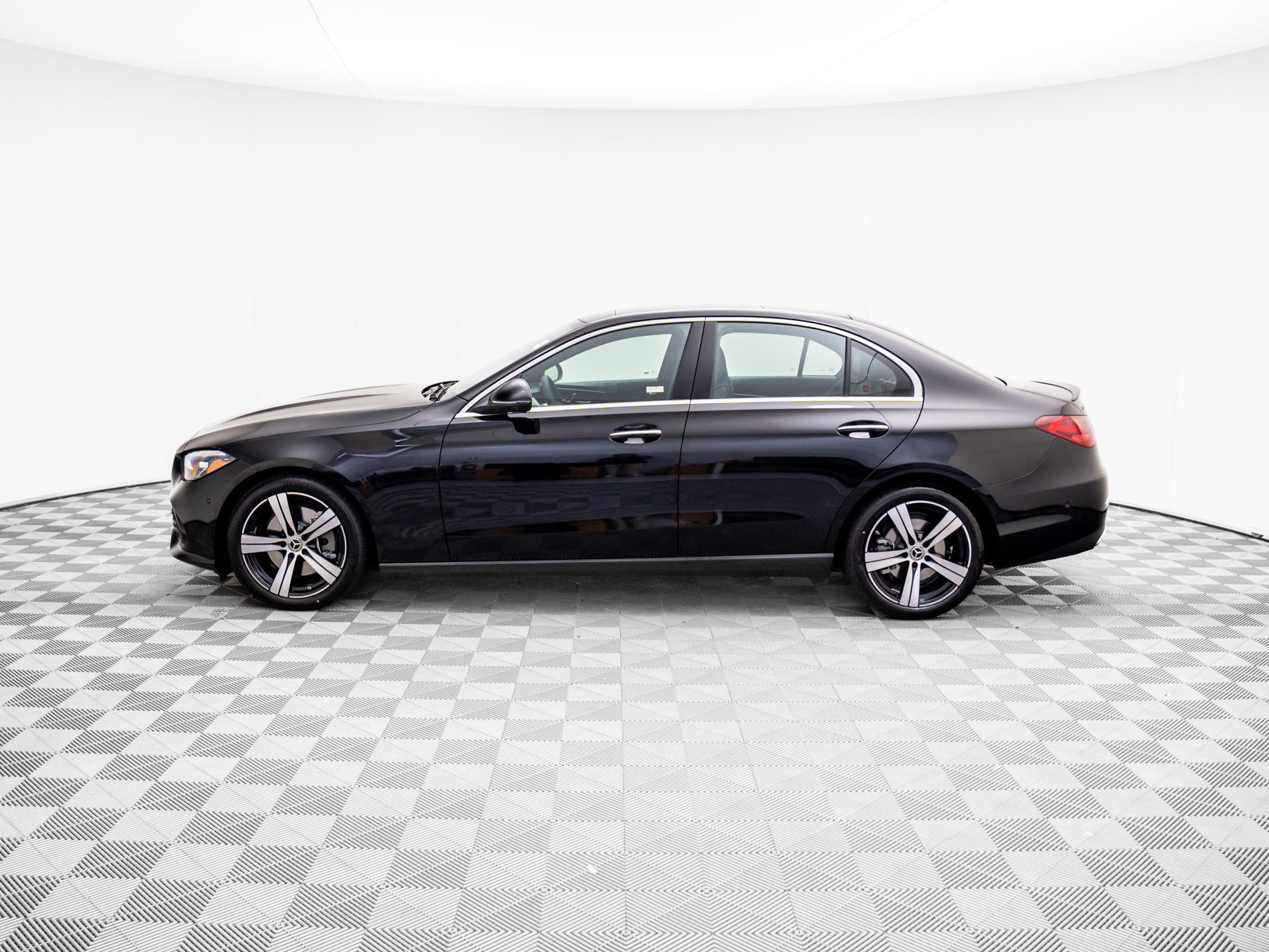 New 2026 Mercedes-Benz C 300 4MATIC Sedan image 2