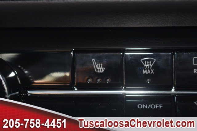 New 2027 Chevrolet Equinox LT w/ Safety and Technology Package FWD image 29