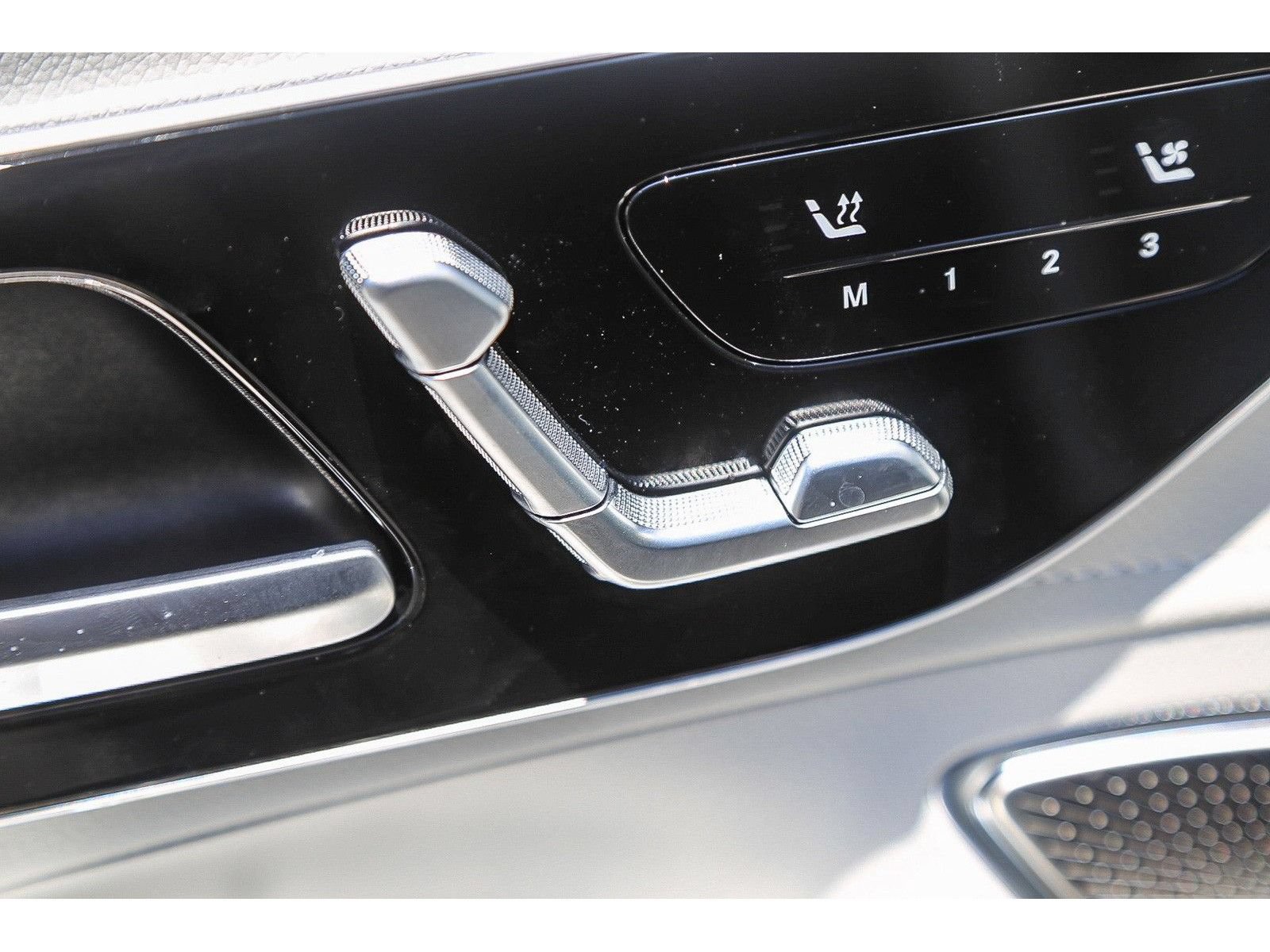 Used 2024 Mercedes-Benz EQE 350+ 4MATIC Sedan image 20