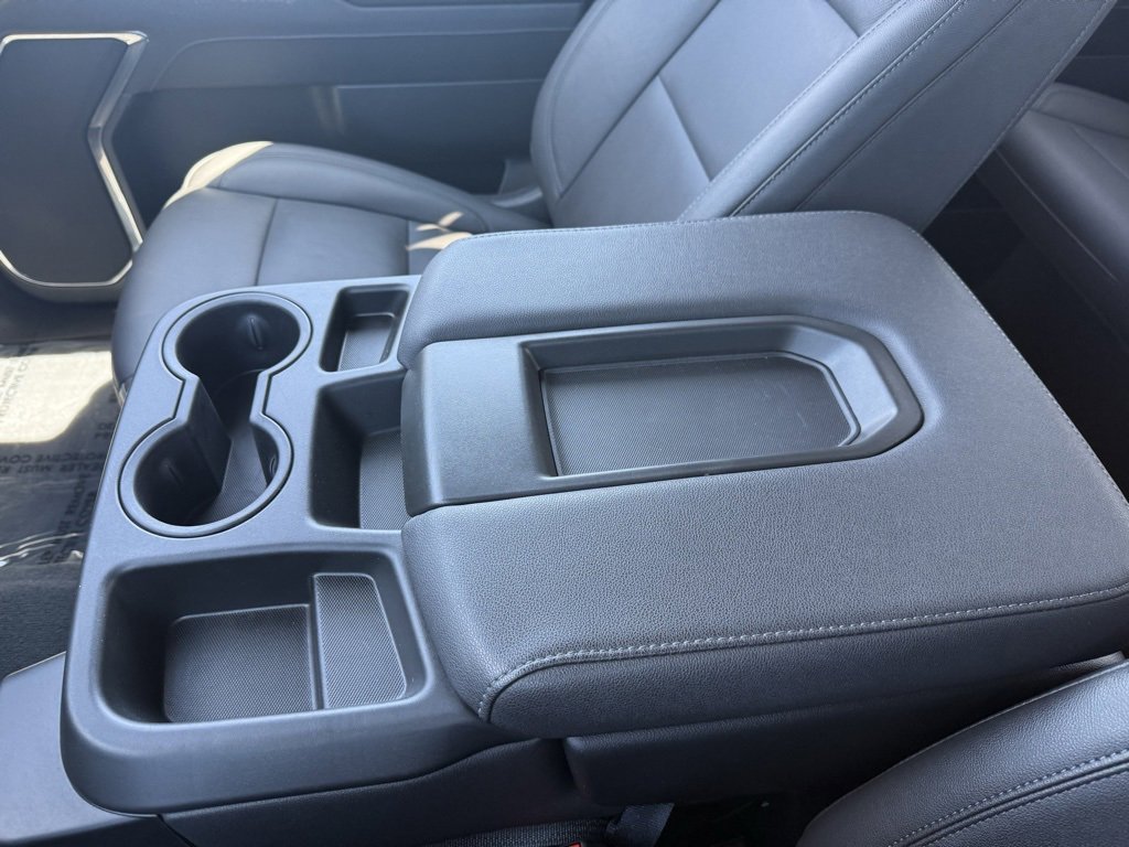 Used 2025 GMC Sierra 1500 SLT image 13