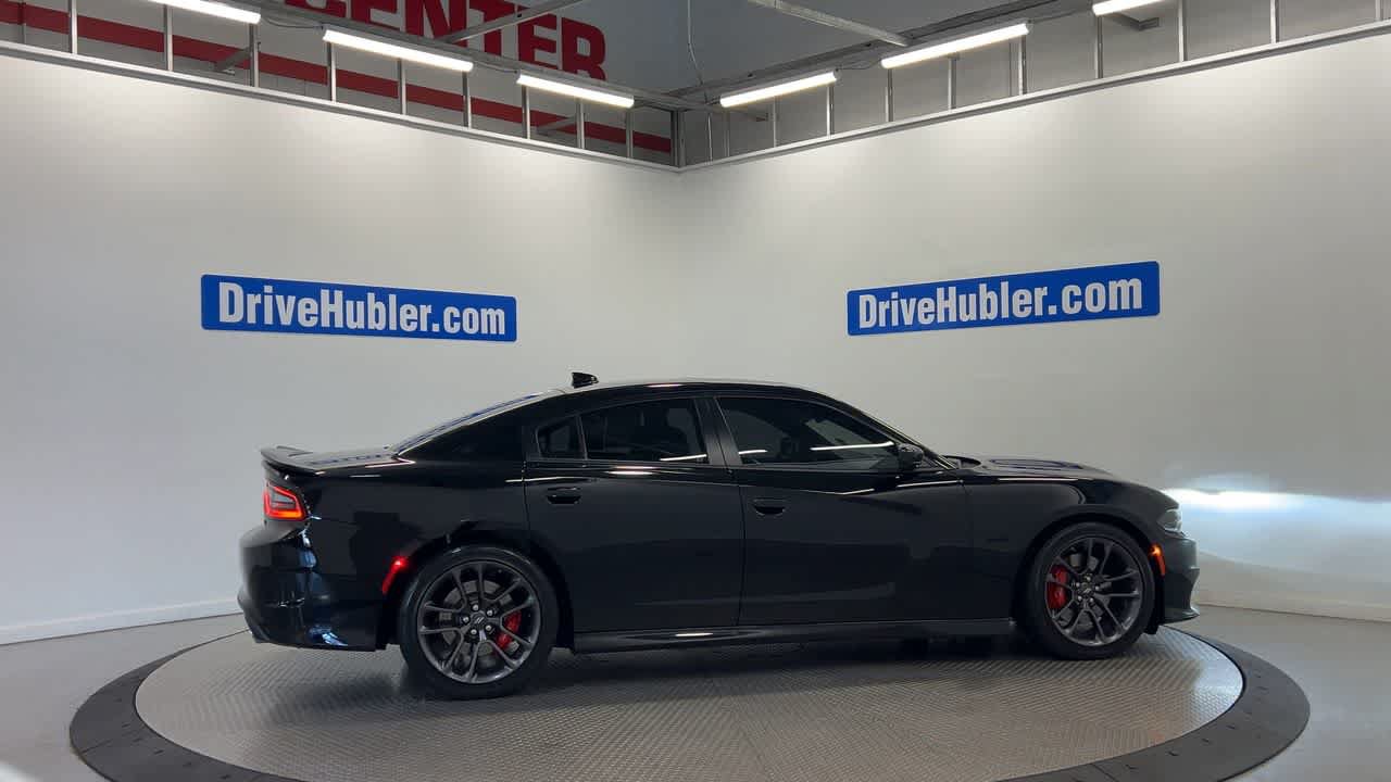 Used 2023 Dodge Charger R/T w/ Plus Group RWD image 3