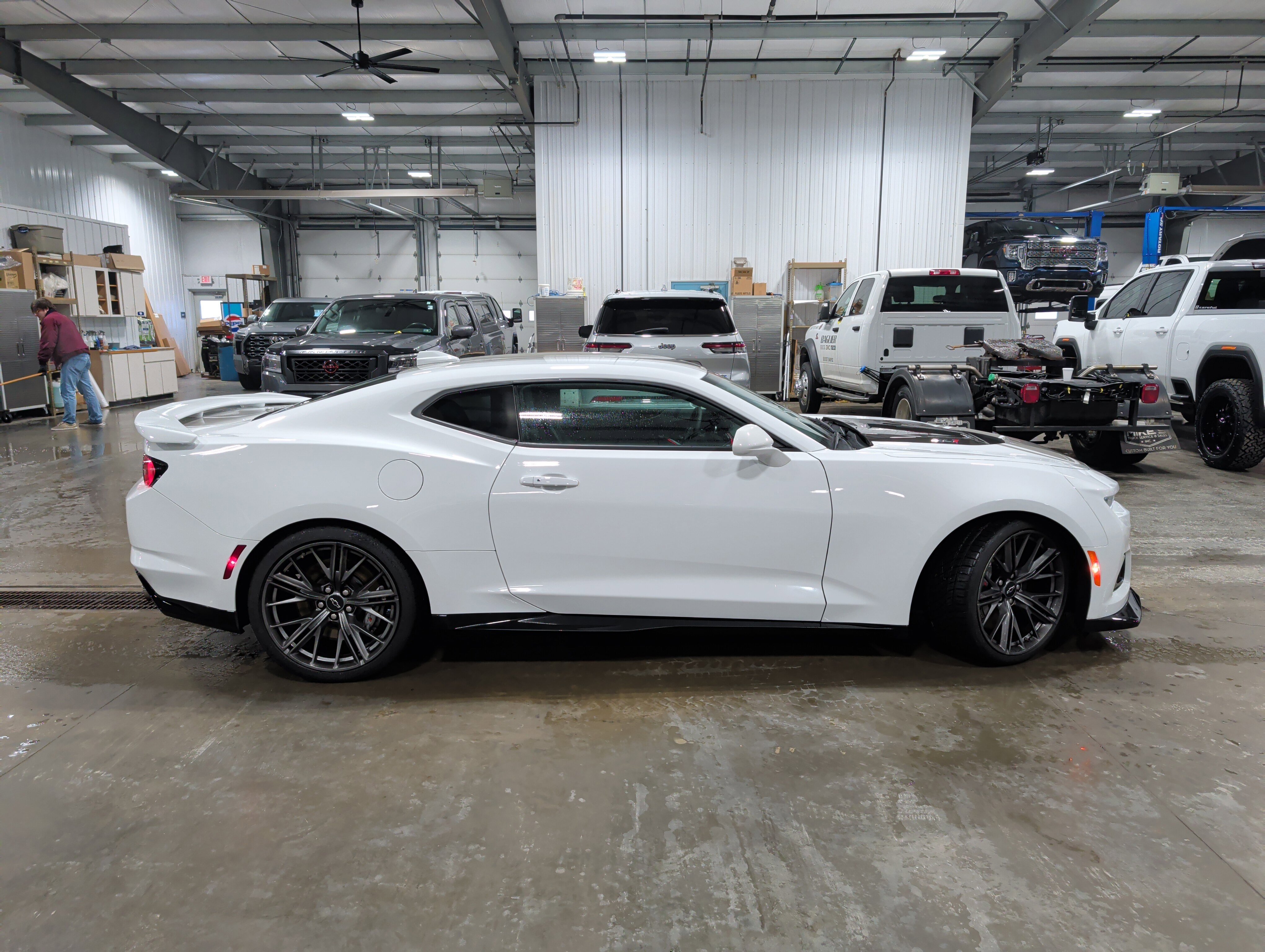 Used 2023 Chevrolet Camaro ZL1 RWD image 2