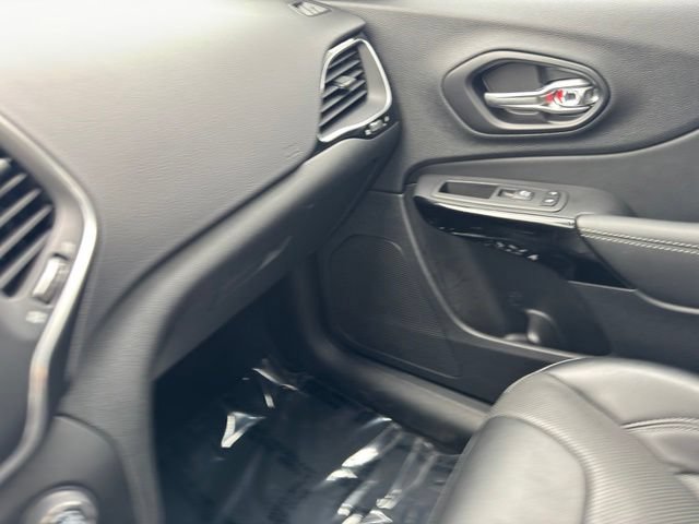 Used 2023 Jeep Cherokee Altitude Lux w/ Lux Elite Package AWD/4WD image 27