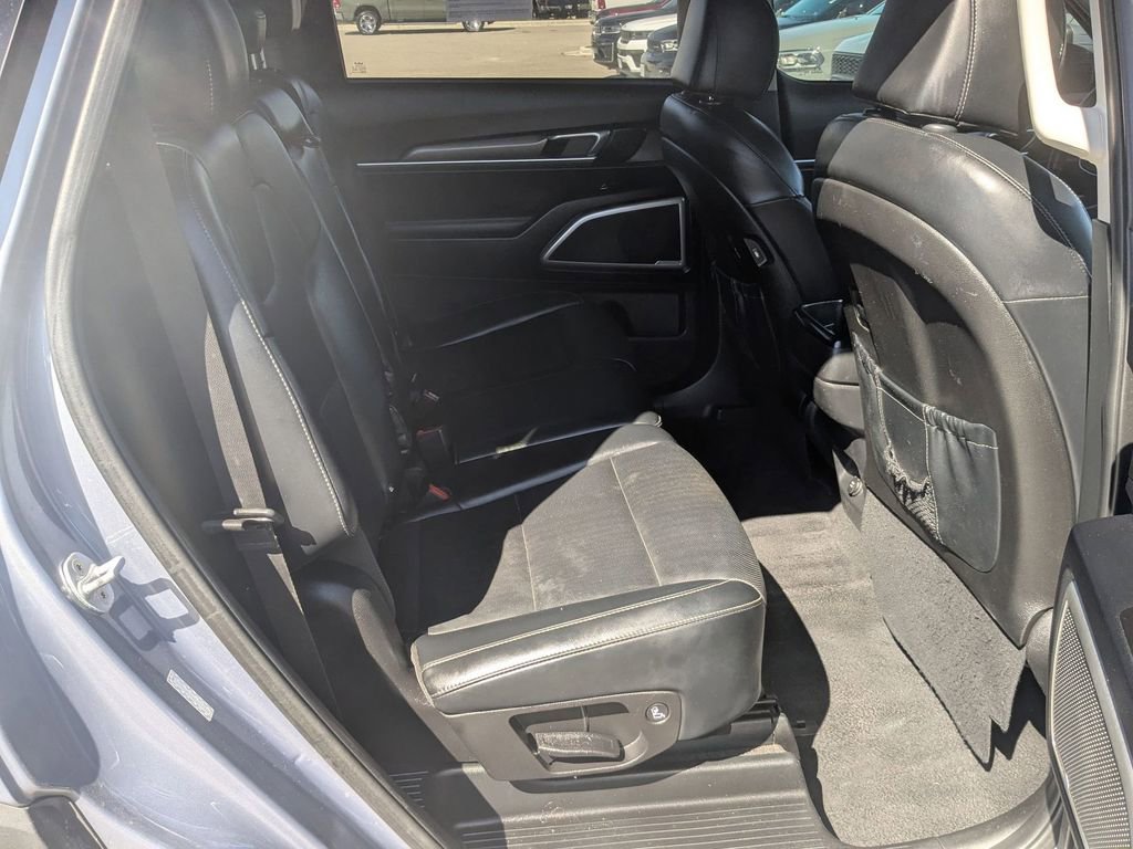 Used 2022 Kia Telluride LX image 27