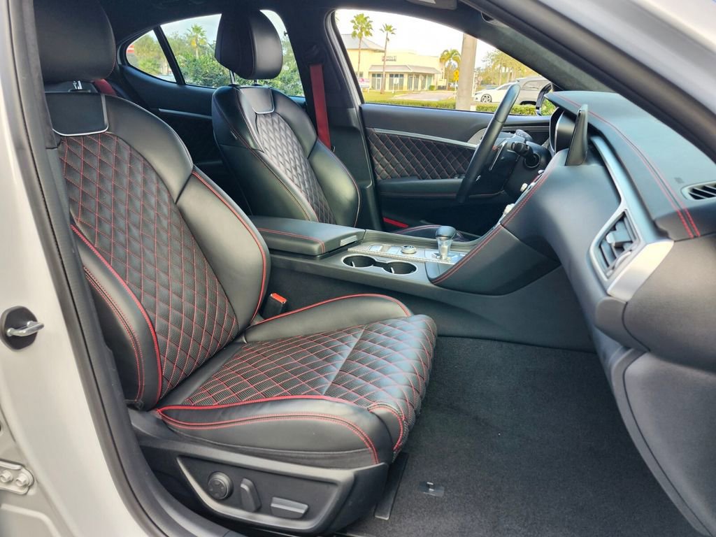 Used 2023 Genesis G70 3.3T w/ Sport Prestige Package image 19
