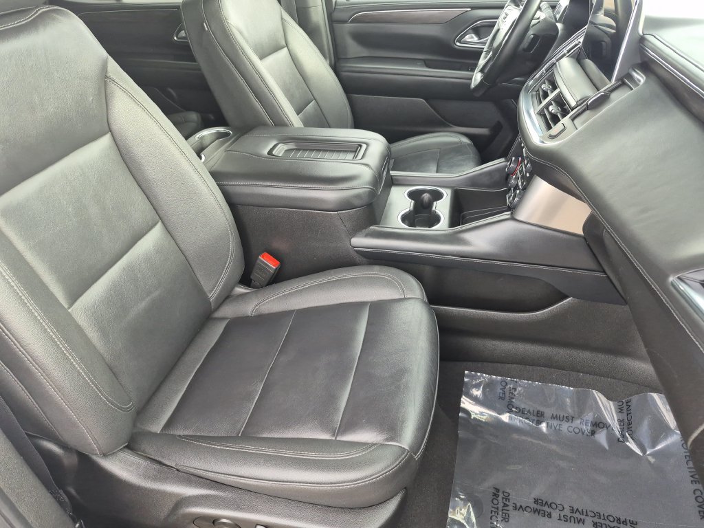 Used 2024 Chevrolet Tahoe LT AWD/4WD image 17
