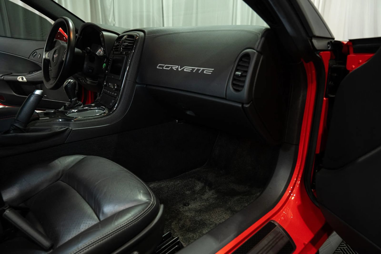 Used 2010 Chevrolet Corvette ZR1 w/ Preferred Equipment Group RWD image 21