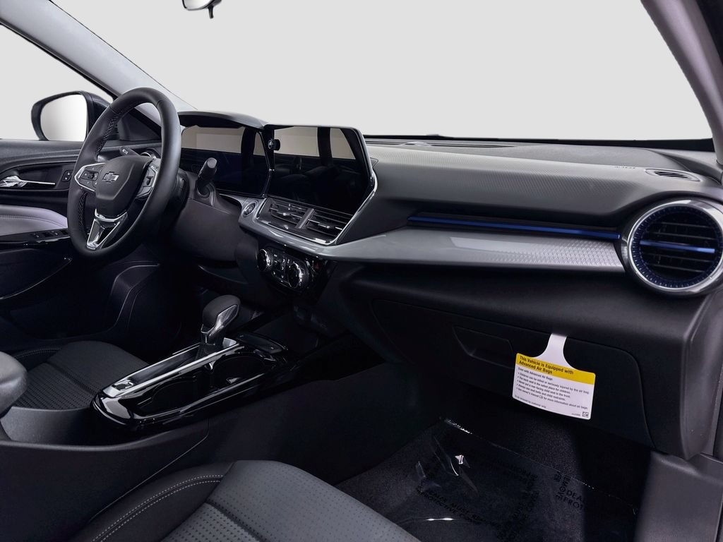 New 2026 Chevrolet Trax LT w/ Driver Confidence Package FWD image 27