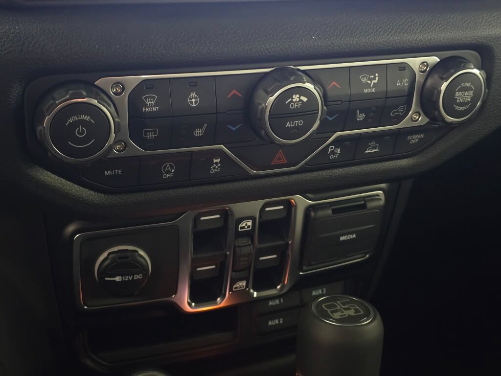 New 2026 Jeep Wrangler Unlimited Sport AWD/4WD image 26
