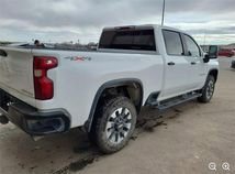 Used 2022 Chevrolet Silverado 2500 Custom w/ Custom Value Package AWD/4WD image 4
