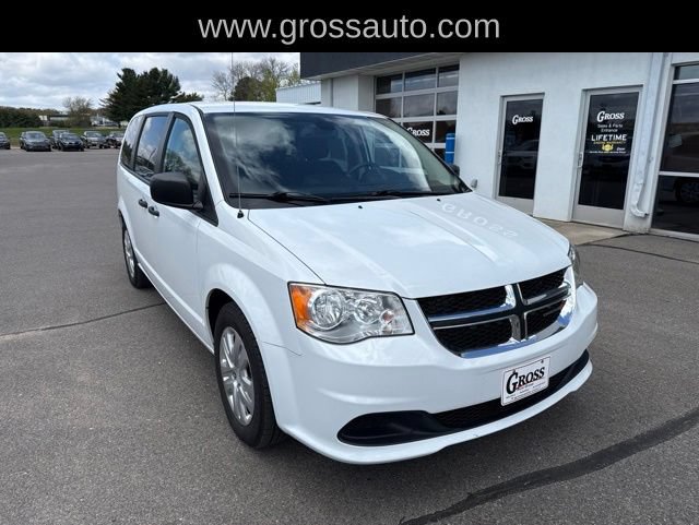 Used 2020 Dodge Grand Caravan SE FWD image 2