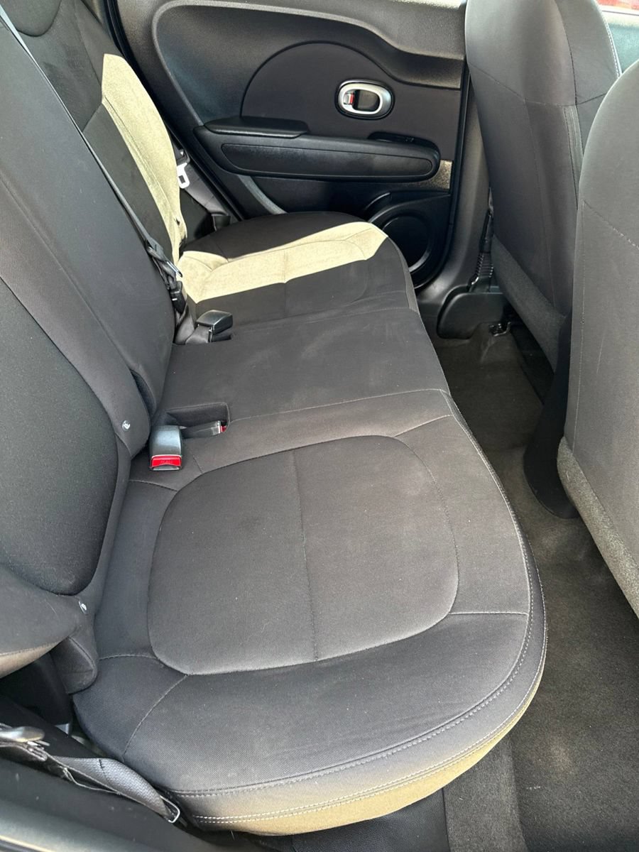Used 2015 Kia Soul FWD image 20
