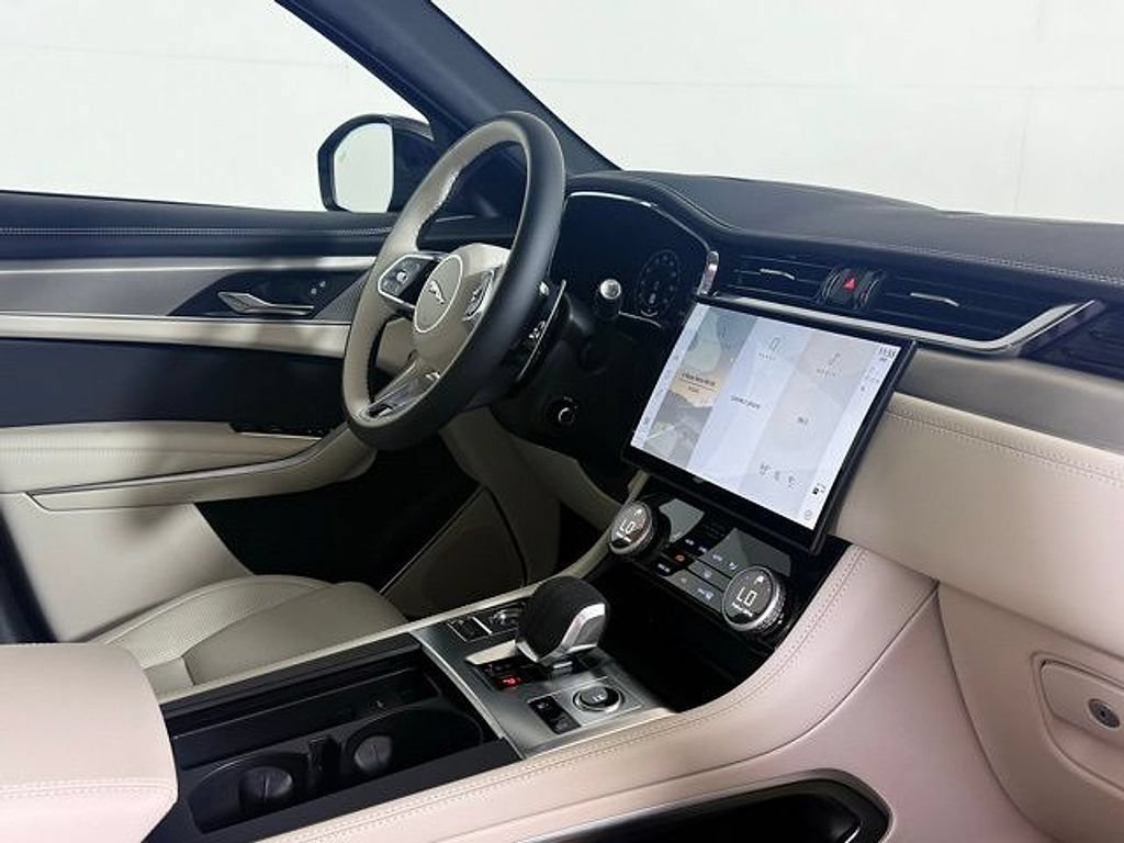 New 2026 Jaguar F-PACE R-Dynamic S AWD/4WD image 33