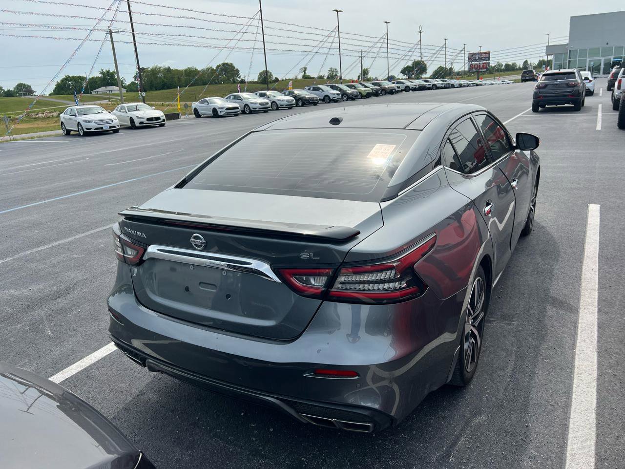 Used 2019 Nissan Maxima 3.5 SL w/ Floor Mat Group FWD image 4