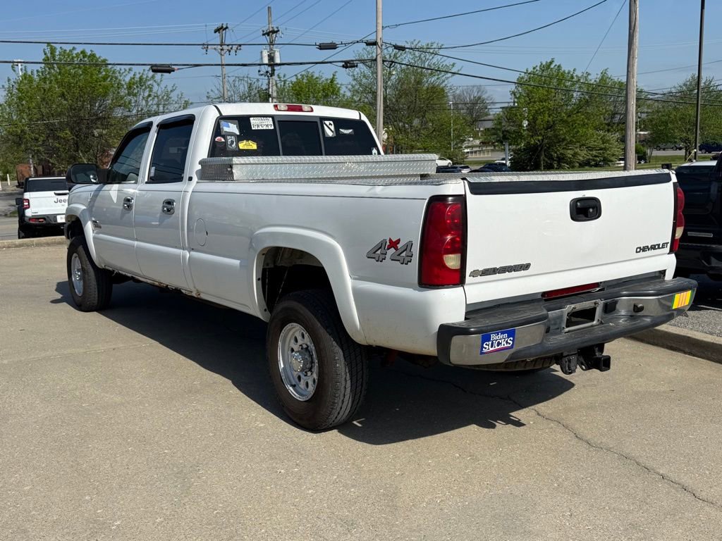 Used 2006 Chevrolet Silverado 3500 LT w/ Heavy-Duty Power Package image 9