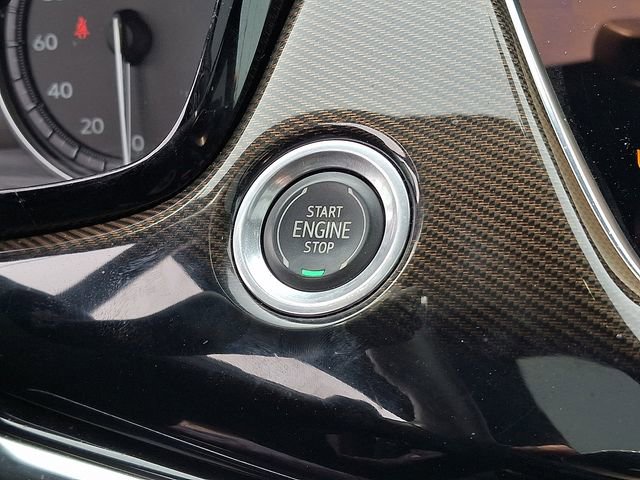 Certified 2022 Cadillac XT6 Premium Luxury w/ Platinum Package image 22