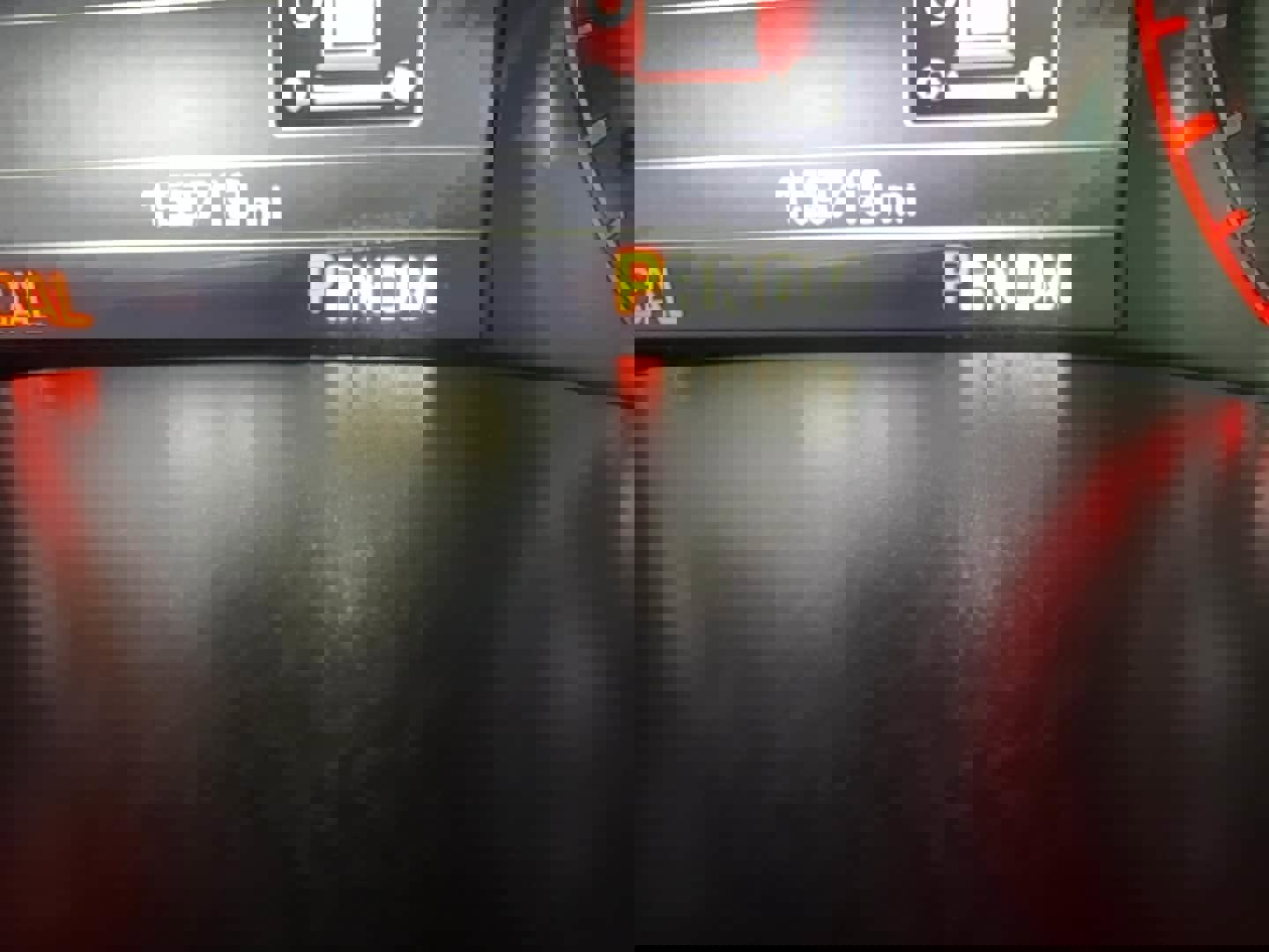 Used 2015 GMC Canyon SLE image 9