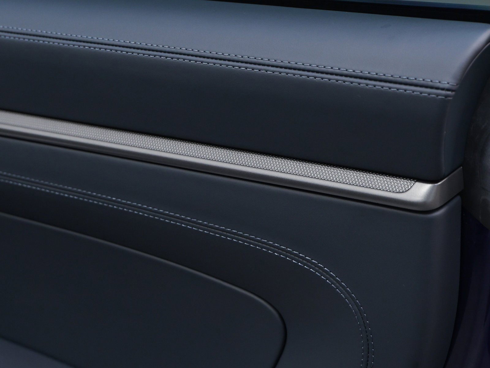 Used 2025 Porsche 911 Carrera image 33