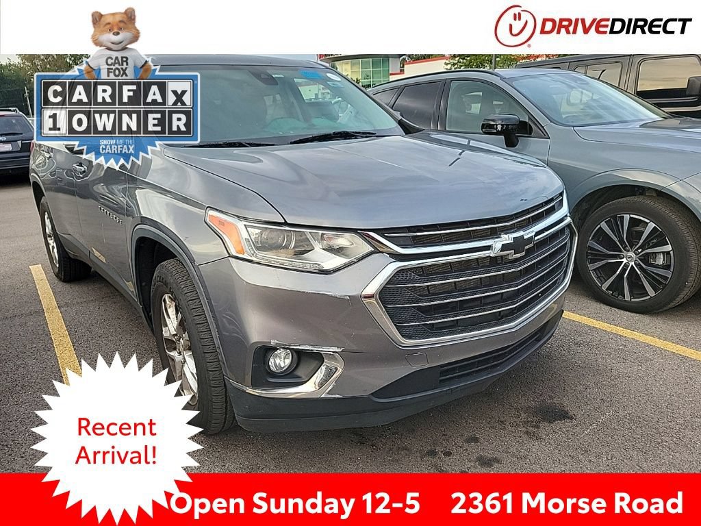 Used 2020 Chevrolet Traverse LT w/ Driver Confidence II Package AWD/4WD image 1