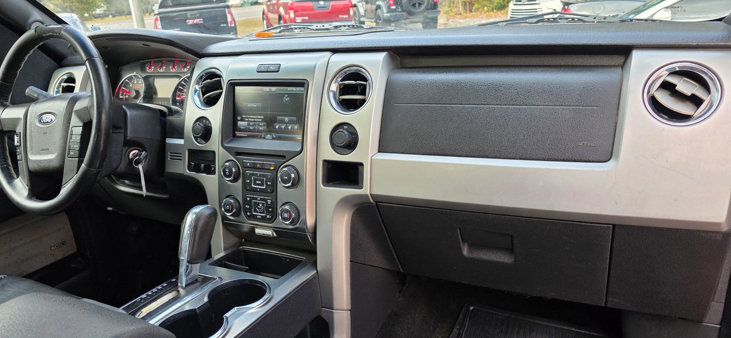 Used 2013 Ford F150 FX4 w/ Luxury Equipment Group AWD/4WD image 12