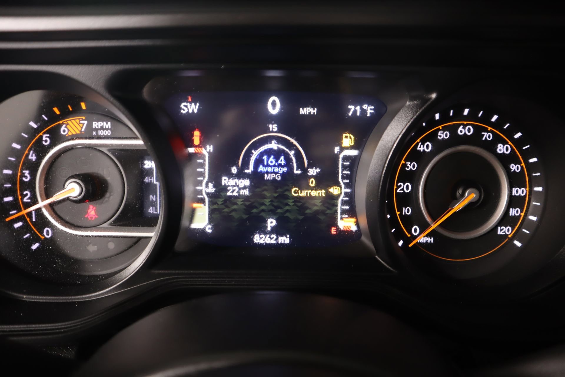 Used 2024 Jeep Wrangler Sport S image 4