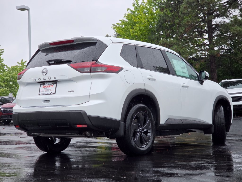 New 2026 Nissan Rogue SV AWD/4WD image 13