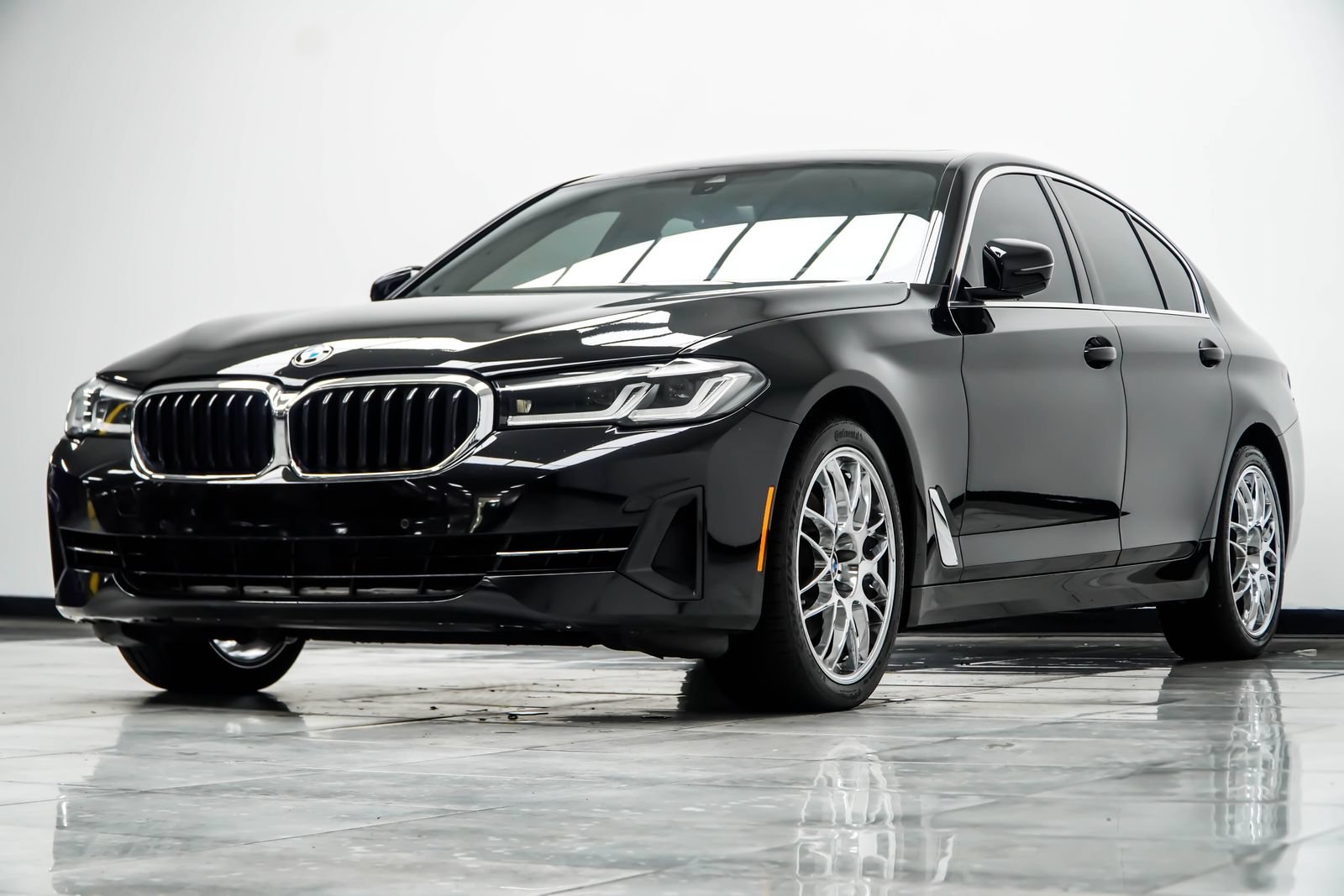 Used 2021 BMW 540i xDrive w/ Premium Package AWD/4WD image 9
