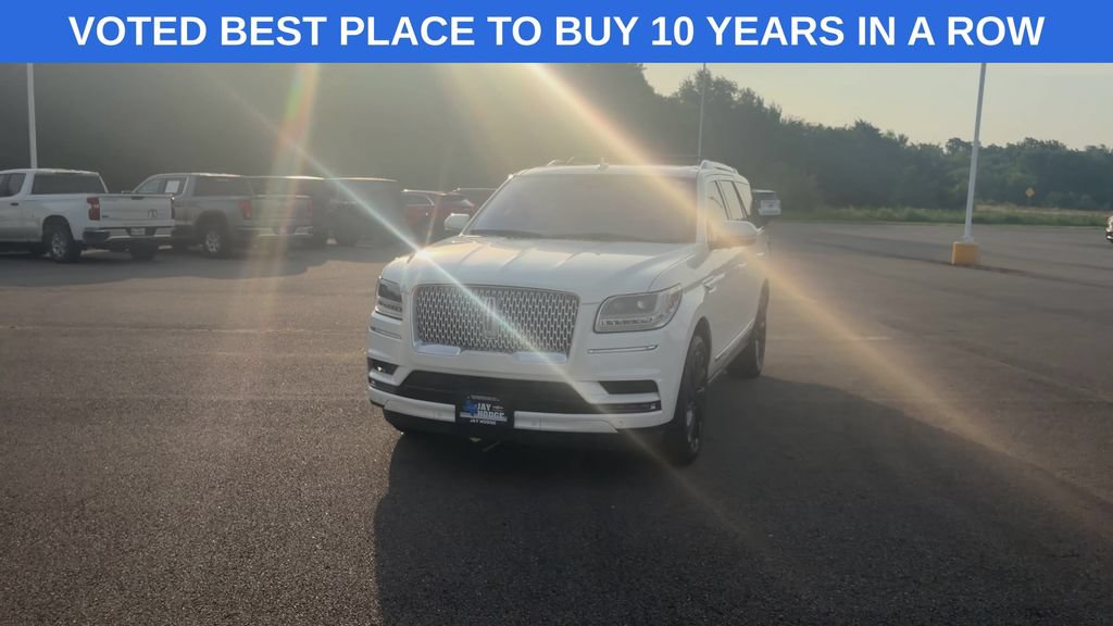 Used 2020 Lincoln Navigator Reserve w/ Equipment Group 208A Reserve AWD/4WD image 4