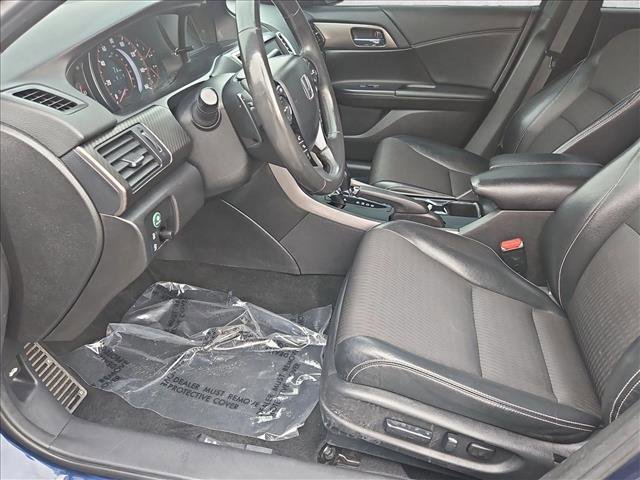 Used 2016 Honda Accord Sport image 15