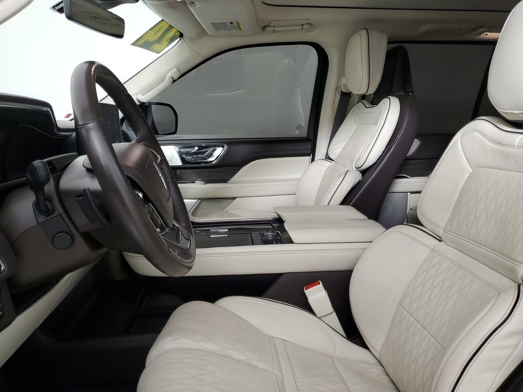 Certified 2024 Lincoln Navigator L Black Label AWD/4WD image 21