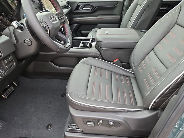 New 2026 GMC Yukon AT4 Ultimate AWD/4WD image 11
