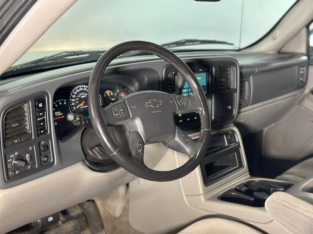 Used 2006 Chevrolet Avalanche Z71 w/ Sun And Sound Package image 27