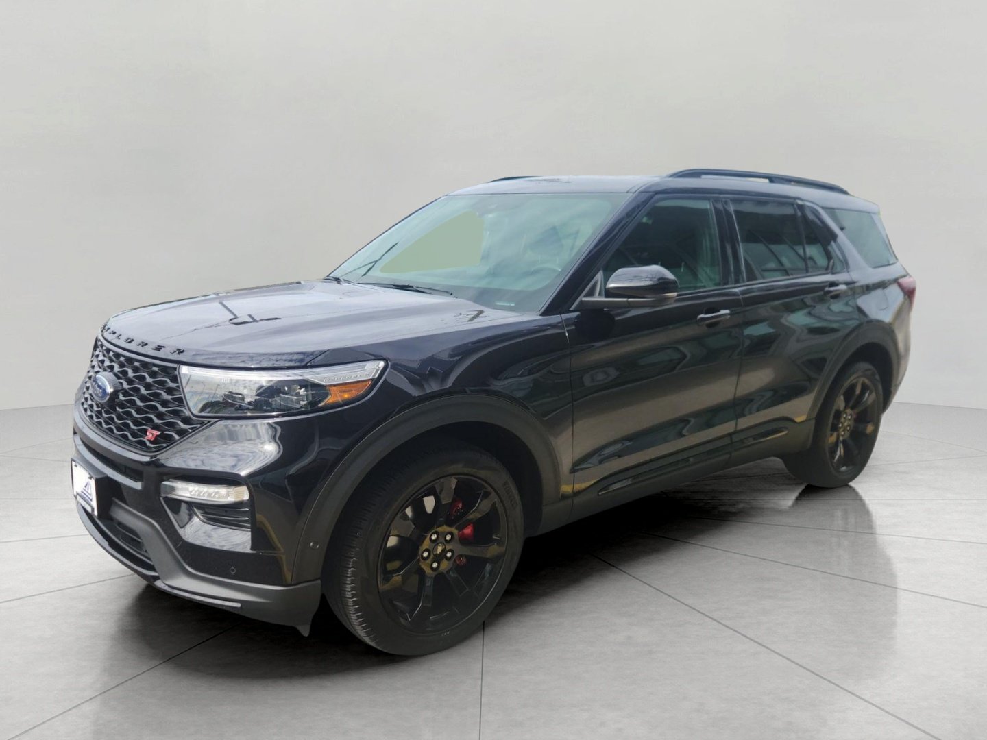 Certified 2023 Ford Explorer ST w/ Equipment Group 401A AWD/4WD image 3