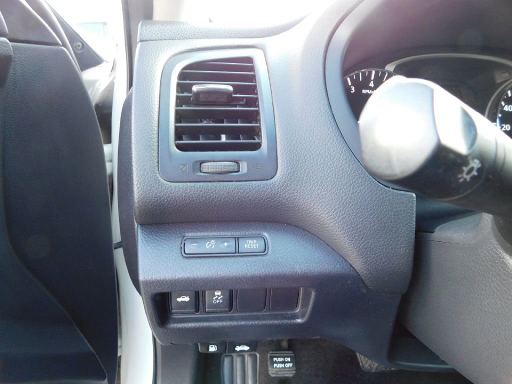Used 2017 Nissan Altima 2.5 FWD image 22