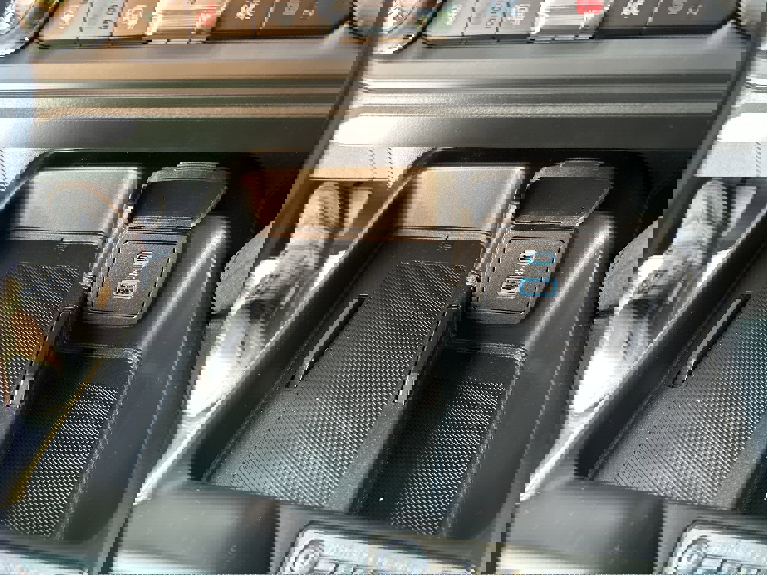 New 2025 Ford Bronco Badlands image 53