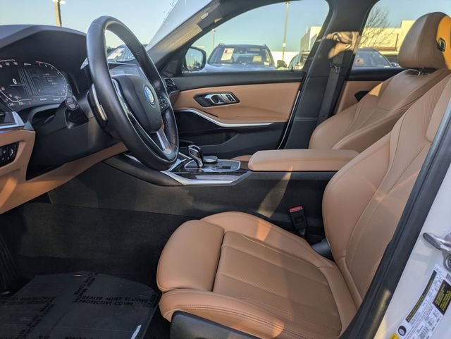 Used 2022 BMW 330e w/ Convenience Package image 28