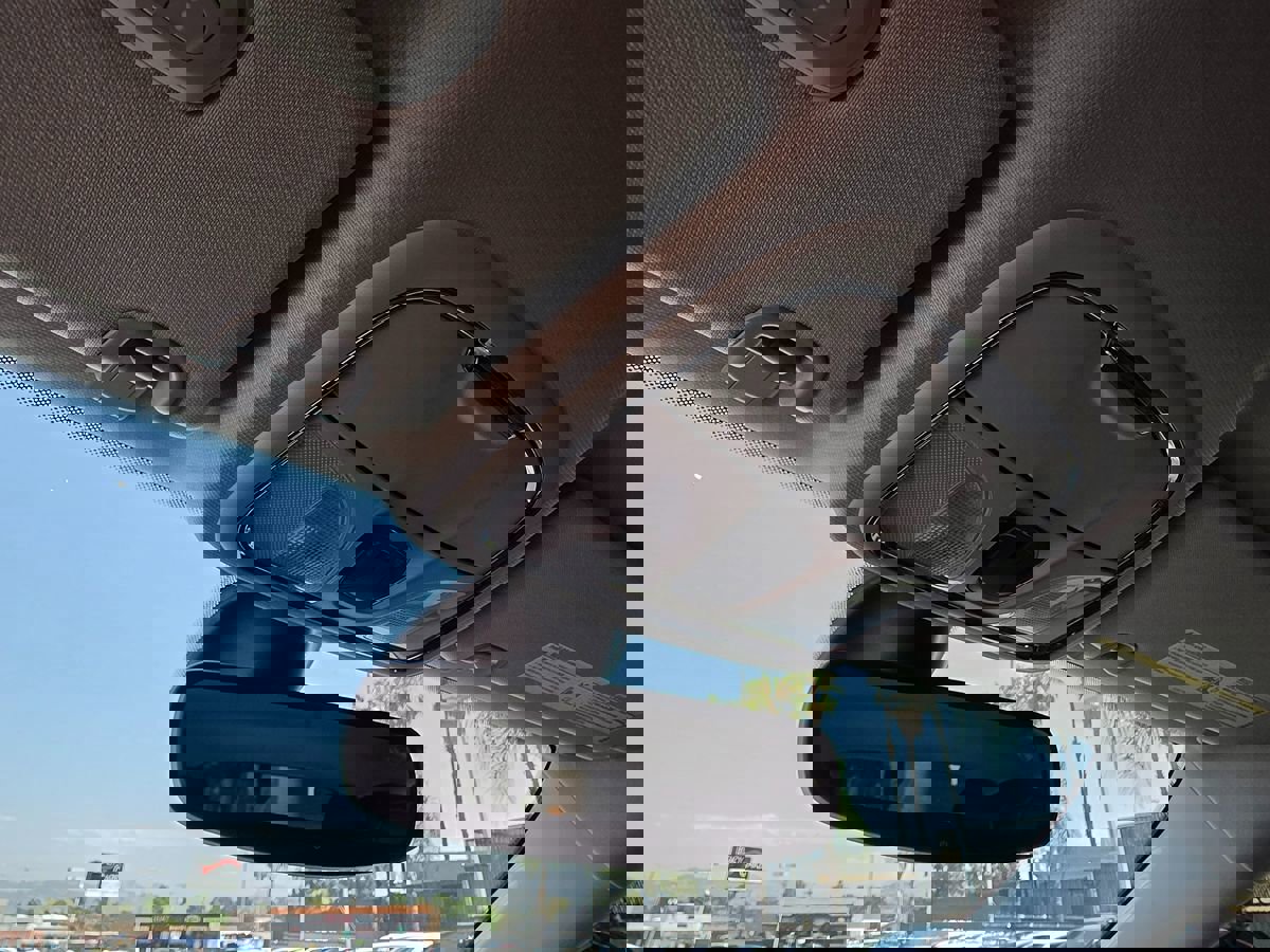 Used 2020 Jeep Cherokee Limited image 49