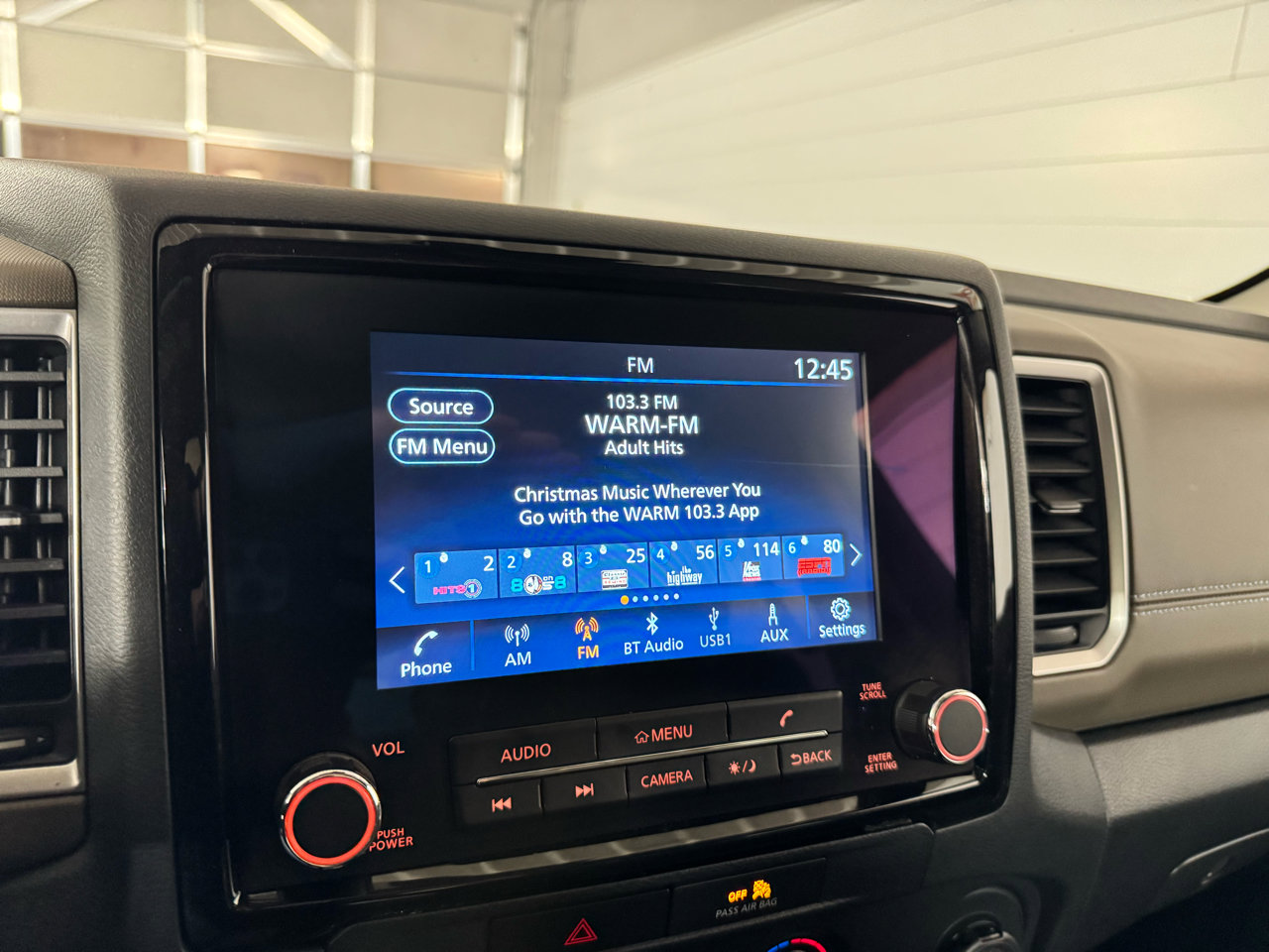 Used 2022 Nissan Frontier SV w/ Technology Package image 21