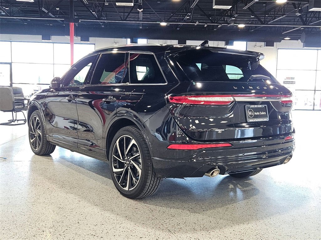 Used 2024 Lincoln Corsair Grand Touring w/ Equipment Group 301A image 6