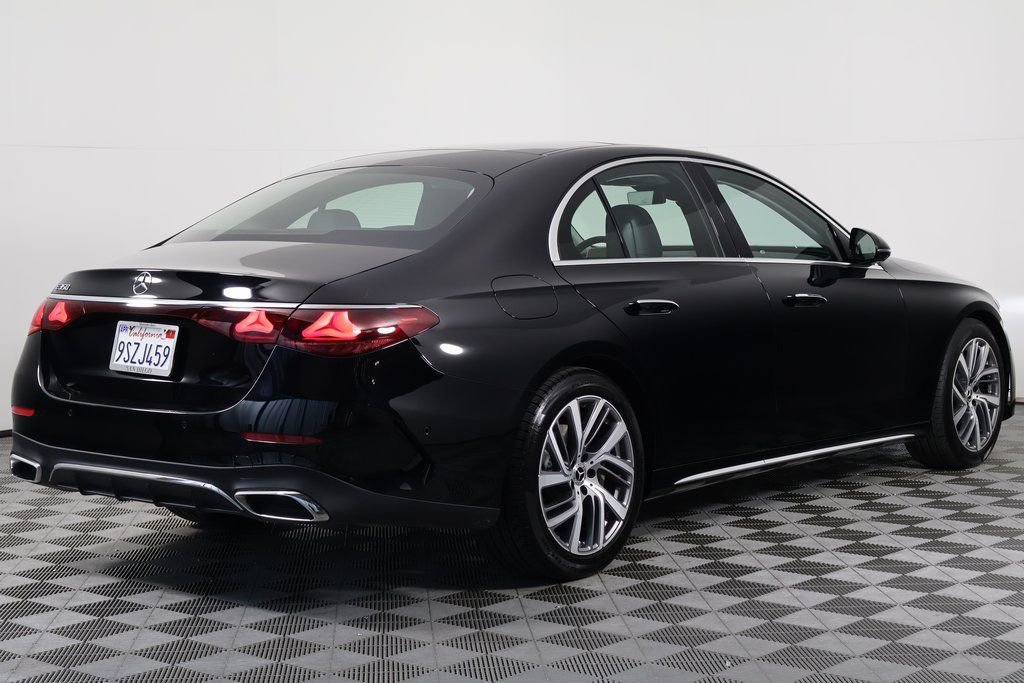 Certified 2025 Mercedes-Benz E 350 Sedan image 4