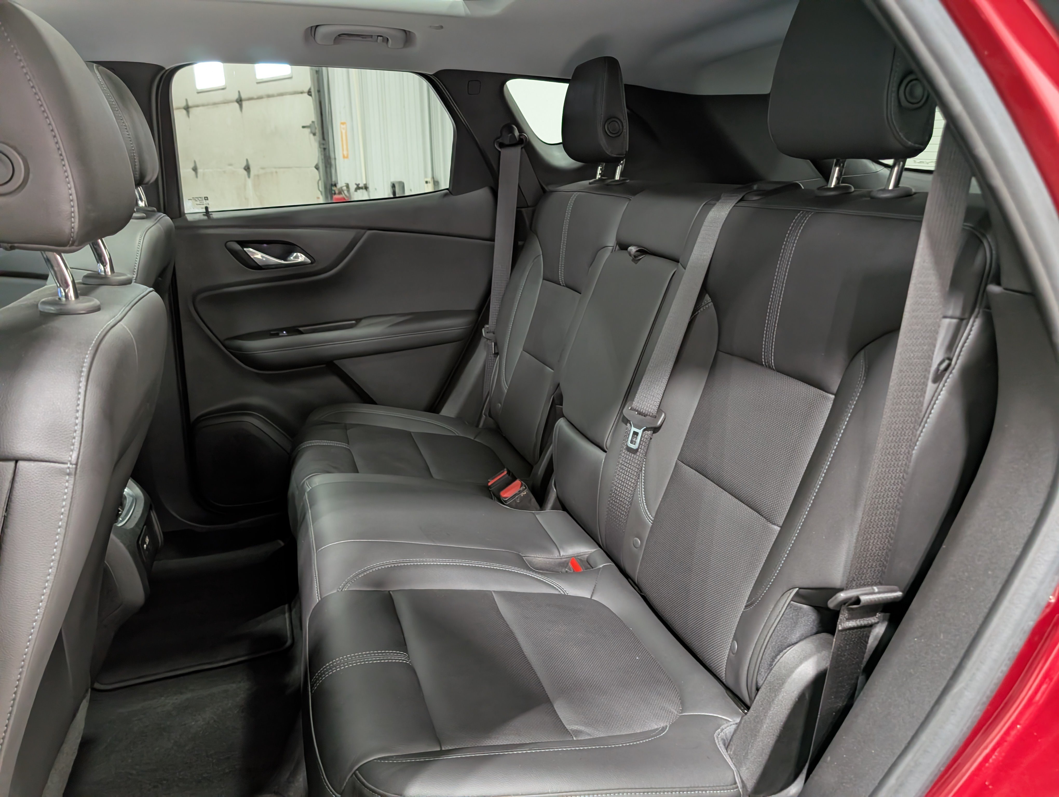 Used 2020 Chevrolet Blazer LT AWD/4WD image 15